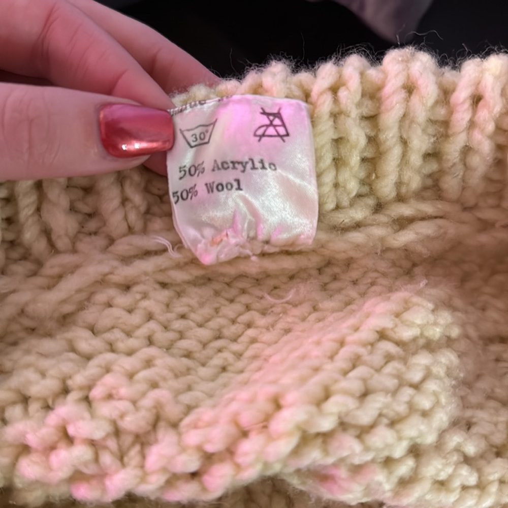 Wool Sweater - Picture 5 of 5